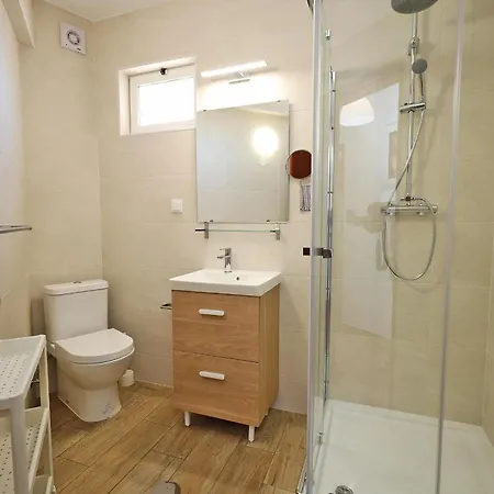 B49 - Postigo View Flat In Lägenhet