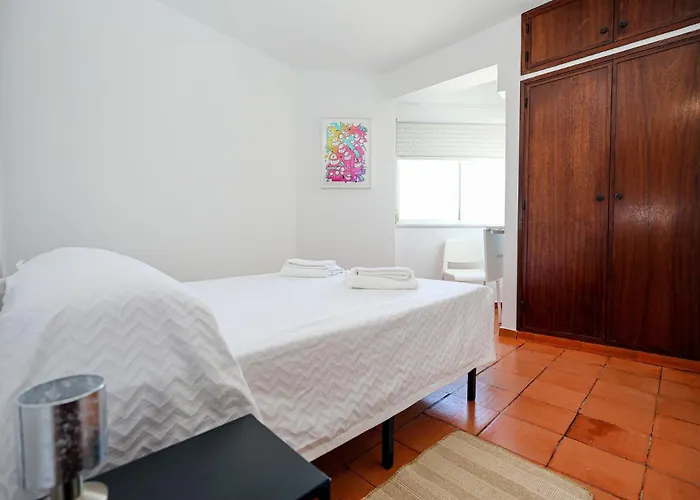 B49 - Postigo View Flat In 公寓