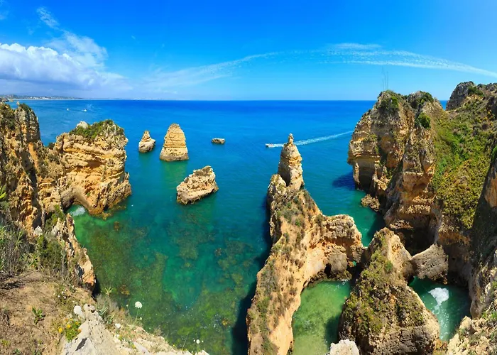 B49 - Postigo View Flat In