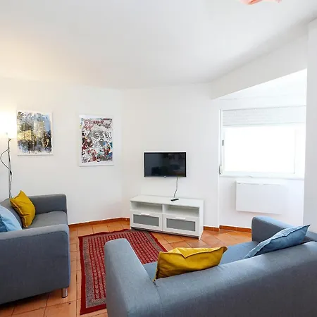 B49 - Postigo View Flat In Apartment *